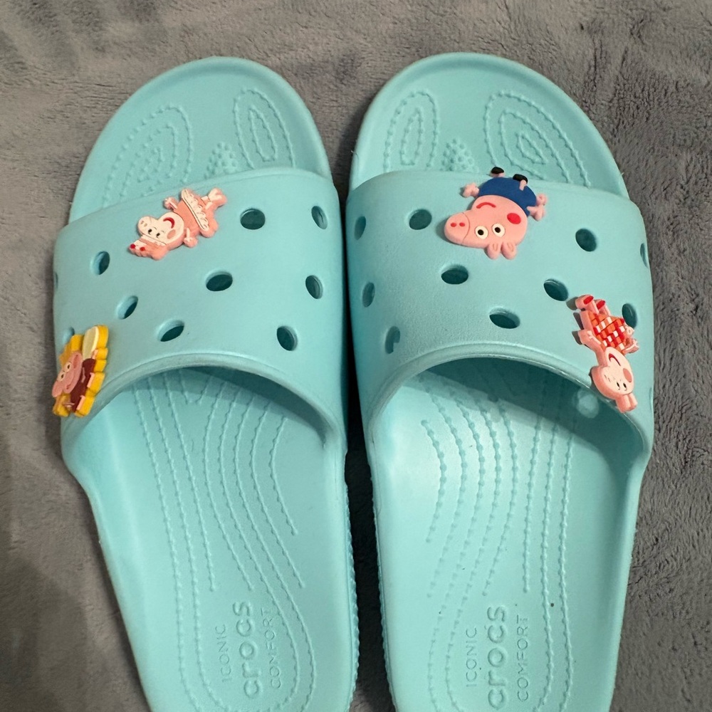 CROCS Aqua Slides with Fun Charms
